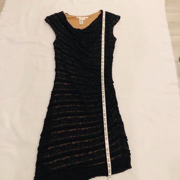 Black Lace Studio M dress - Picture 6 of 7